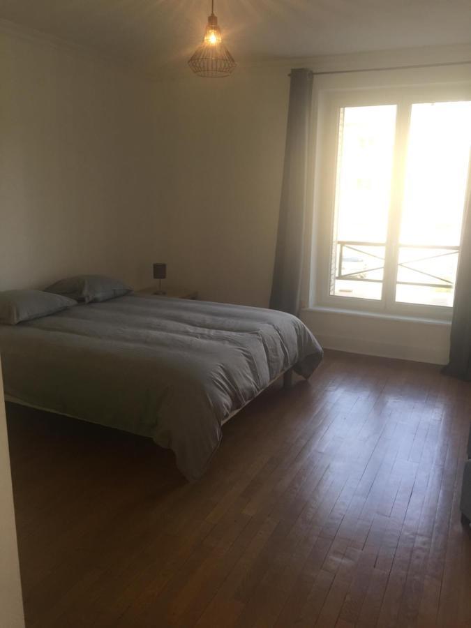 Appartement 1Er Etage Carignan Exteriör bild