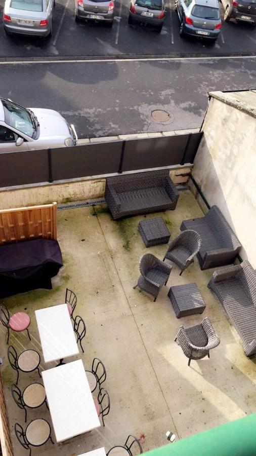 Appartement 1Er Etage Carignan Exteriör bild